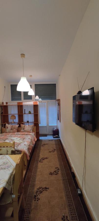Comfortable And Cosy Studio Near Ndk Sofia Exterior photo